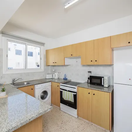 Seafront Apartment *